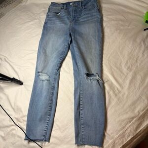 Good American Medium Blue Ripped Skinny Jeans Sz 8/29